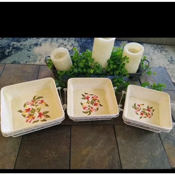 Temp Tations 9pc Casserole Bakers Set 2.5, 2.0 & 1.5qt Magnolia Design Embossed - Picture 10 of 12